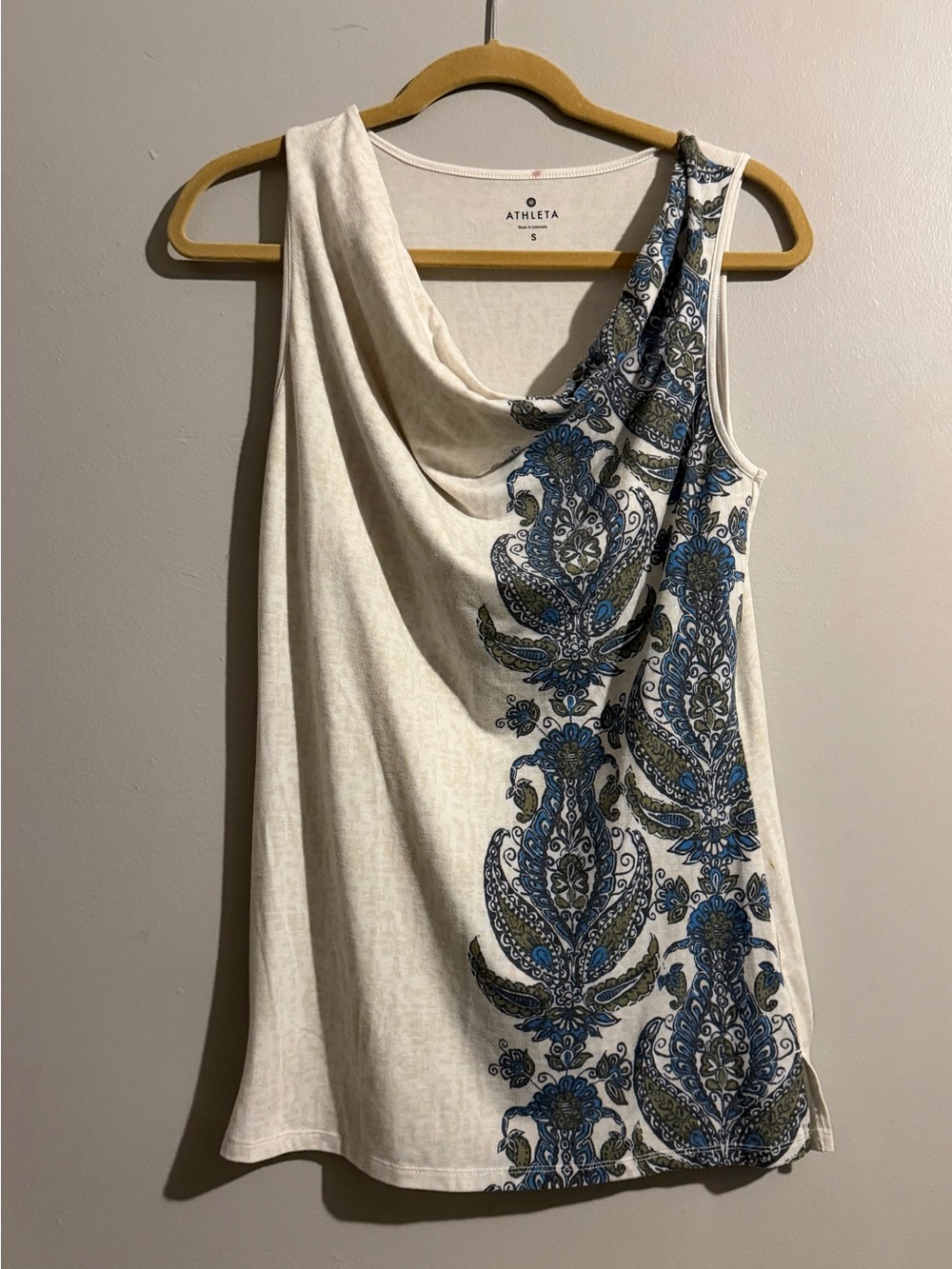 Athleta Sleeveless Cowl Neck Paisley Print Cream Blue Tunic Casual Tank Top